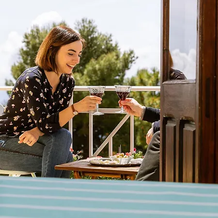 Konukevi Giaminera & Art Baunei