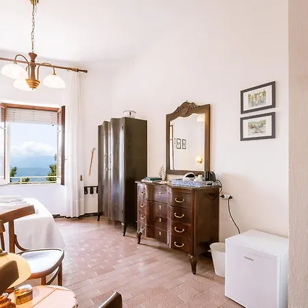 Casa de hóspedes Giaminera & Art 4*