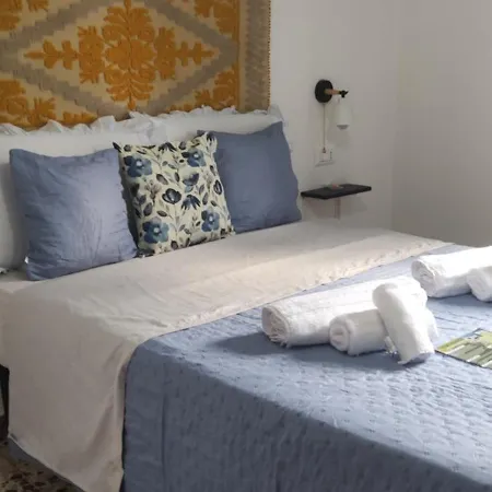 Giaminera Rooms&art Affittacamere Baunei